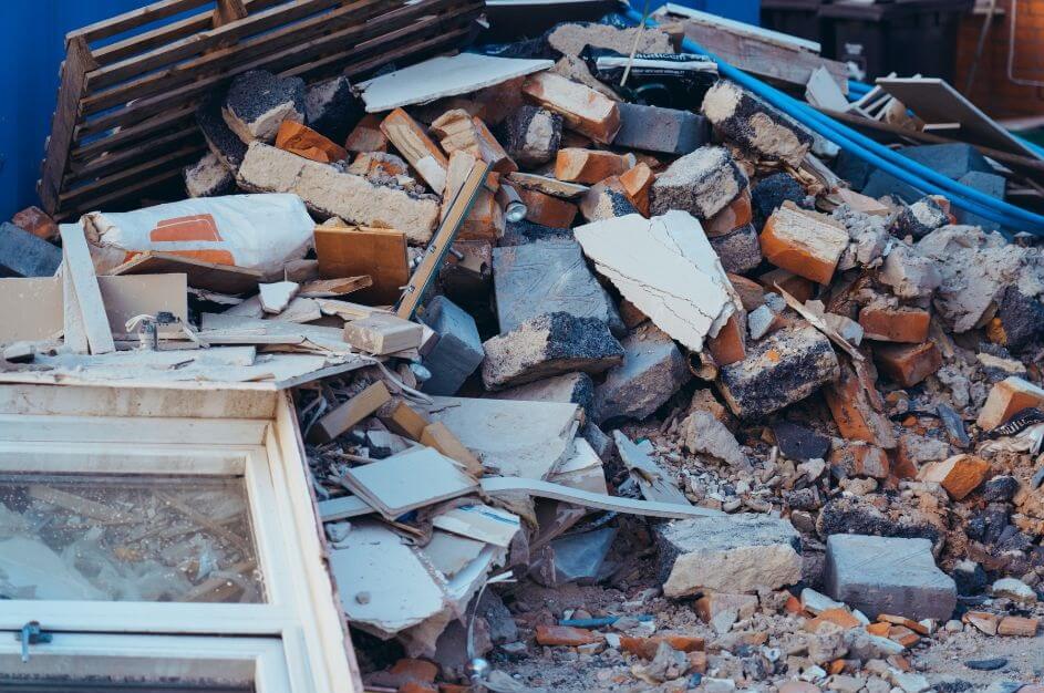 Construction Debris Junk Removal -Moline,IL and Illinois Quad Cities